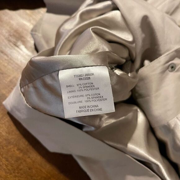 Trina Turk Oversized Poncho Rain Coat - Picture 3 of 3